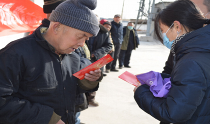 向云州區(qū)許堡村敬老院捐贈物資